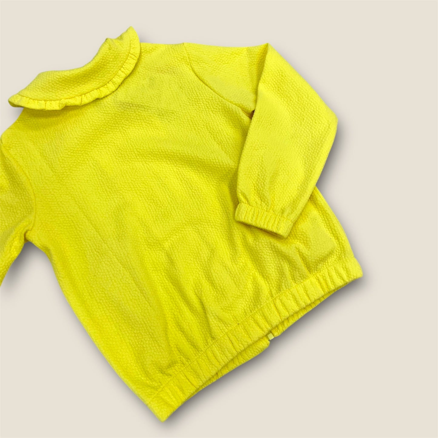 Chaqueta limón con cuello divertido Peques del Valle