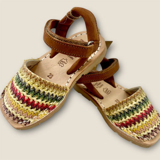 Menorquinas rafia multicolor.