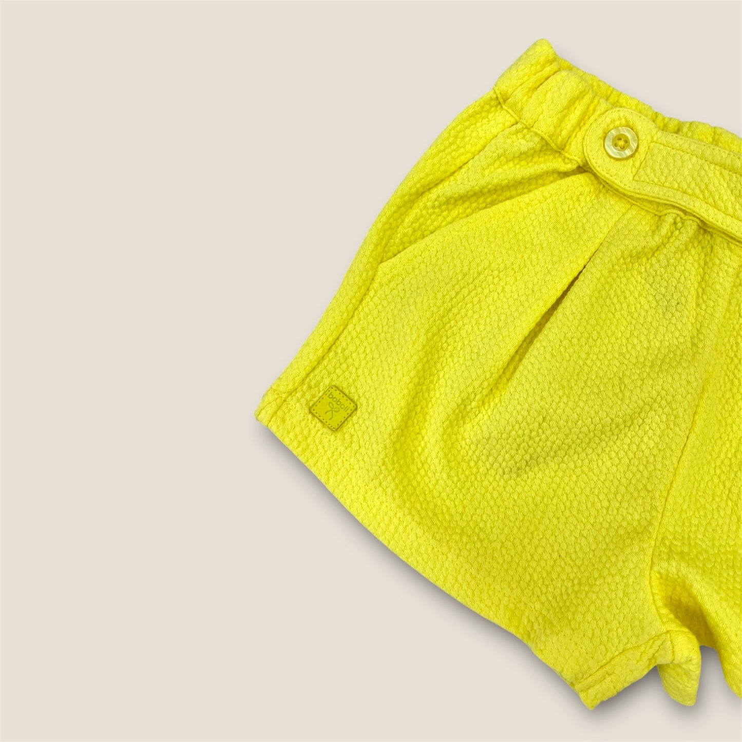 Short limón con botones Peques del Valle