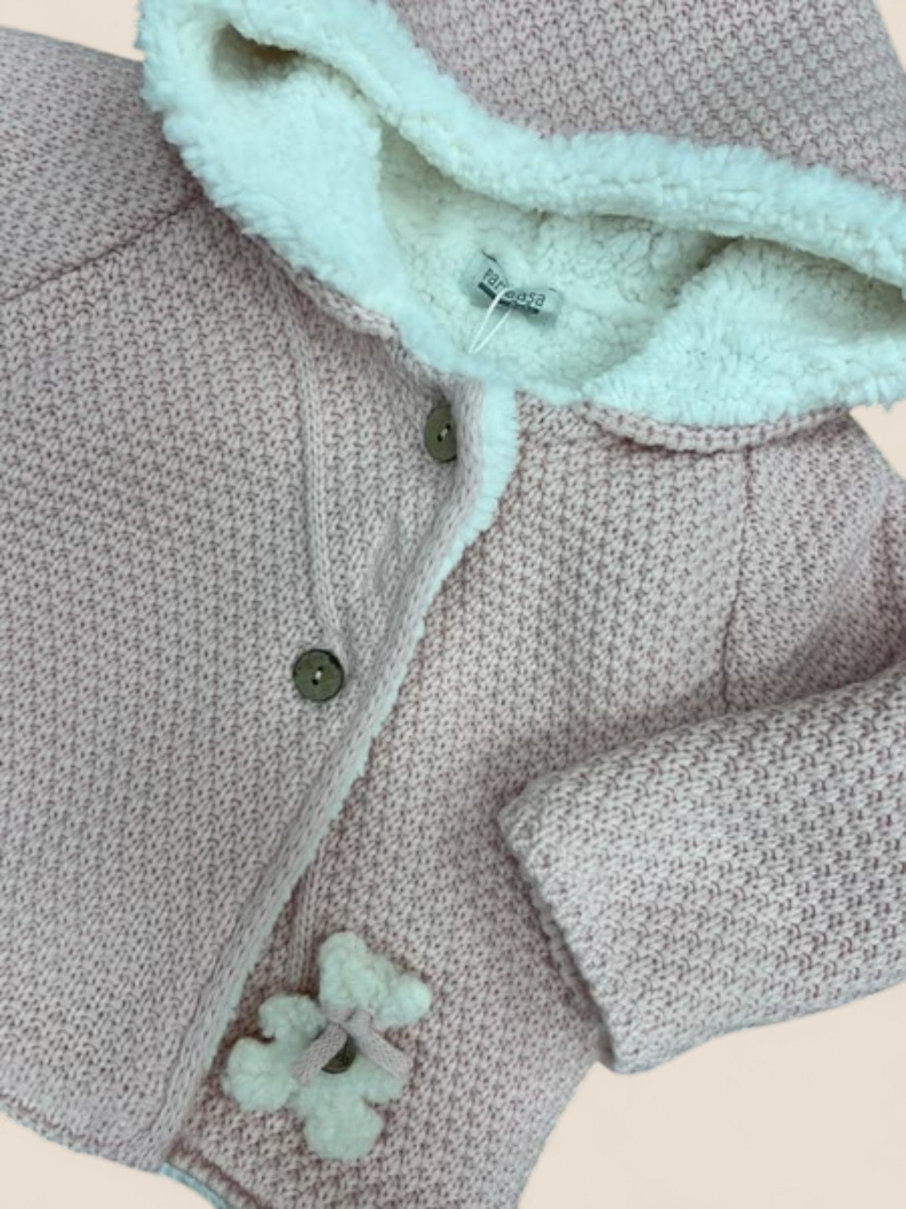 Chaqueta de punto rosa con capucha y forro borreguito PANGASA