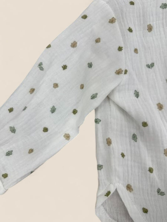 Conjunto bebé blusa blanca con bordados y braguita cuadros verde CUCÚ