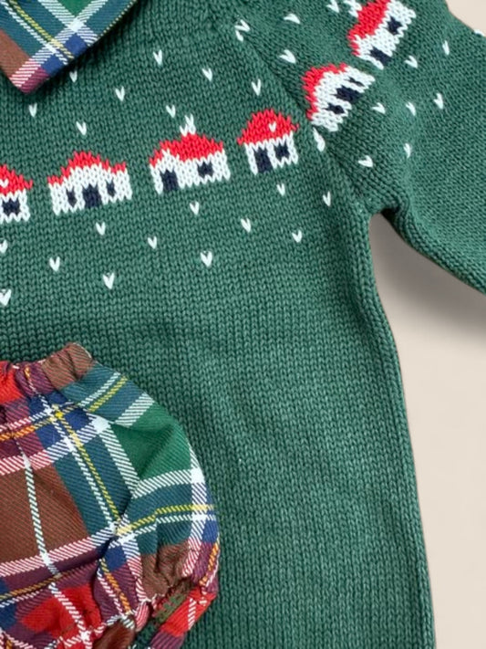 Conjunto bebé jersey verde casas y cubrepañal cuadros escoceses Lolittos