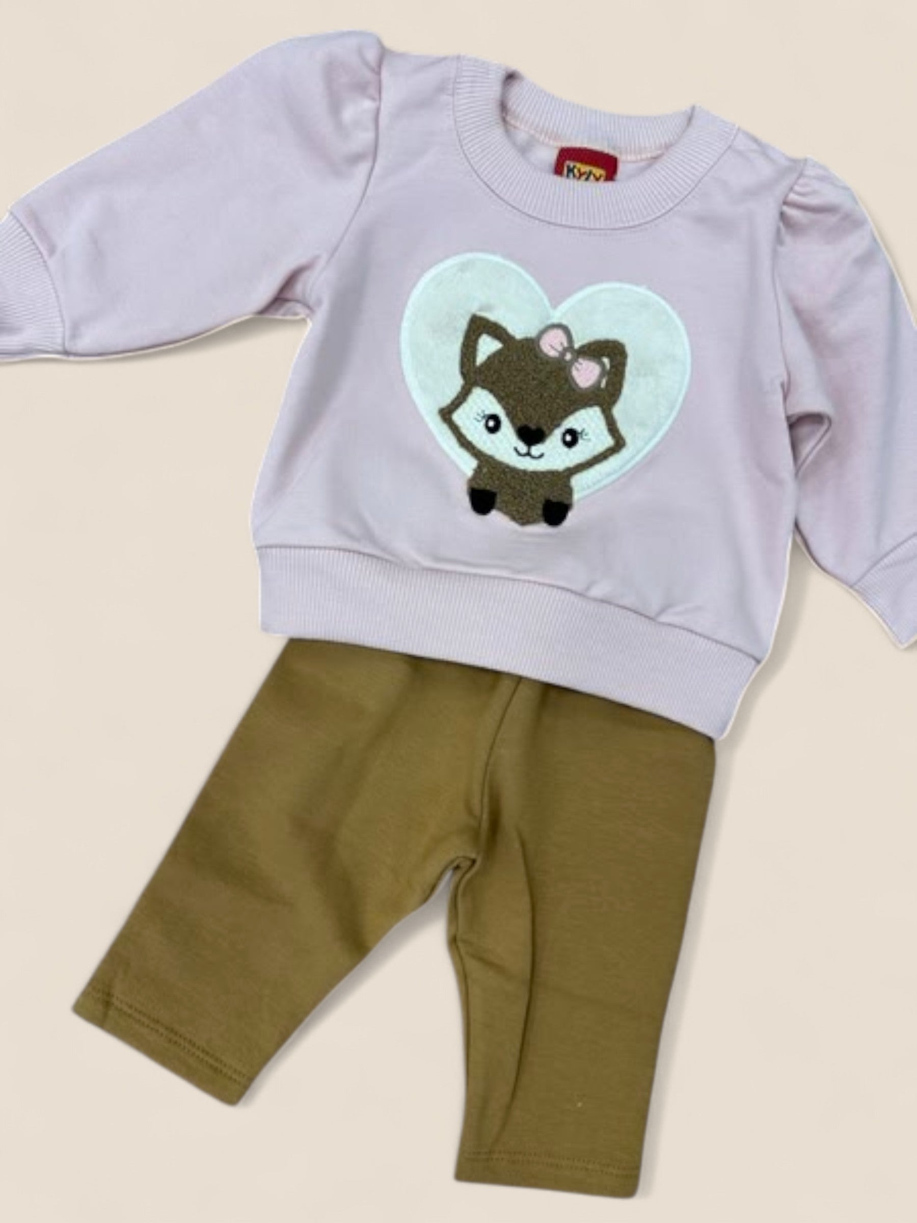 Conjunto niña sudadera rosa con zorrito y pantalón verde oliva KYLY