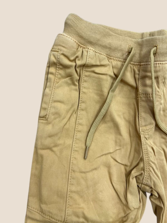 Pantalón sarga mostaza con cintura elástica y cordón BOBOLI