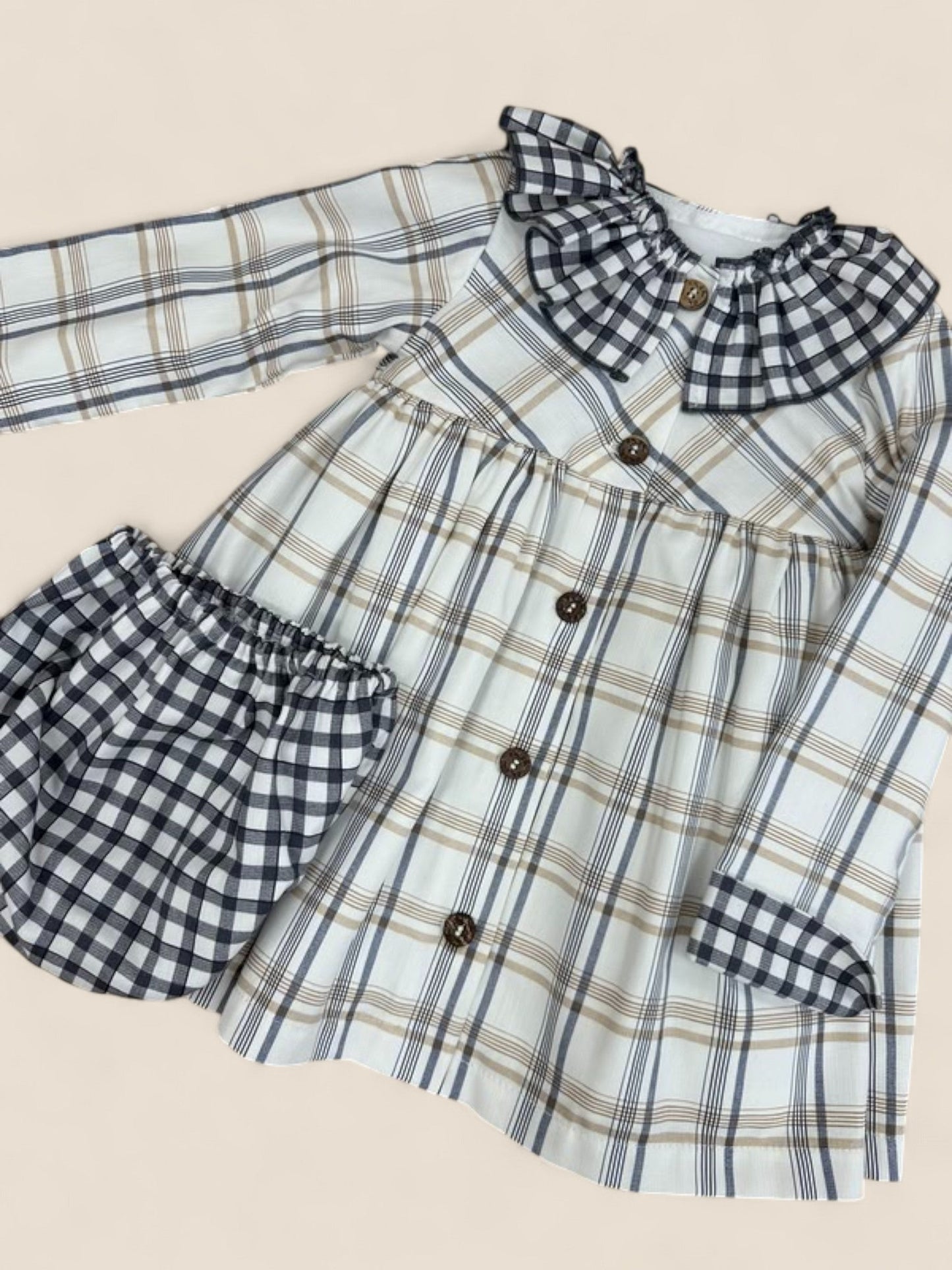 Vestido bebé cuadros beige con cuello volante vichy y braguita CUCÚ
