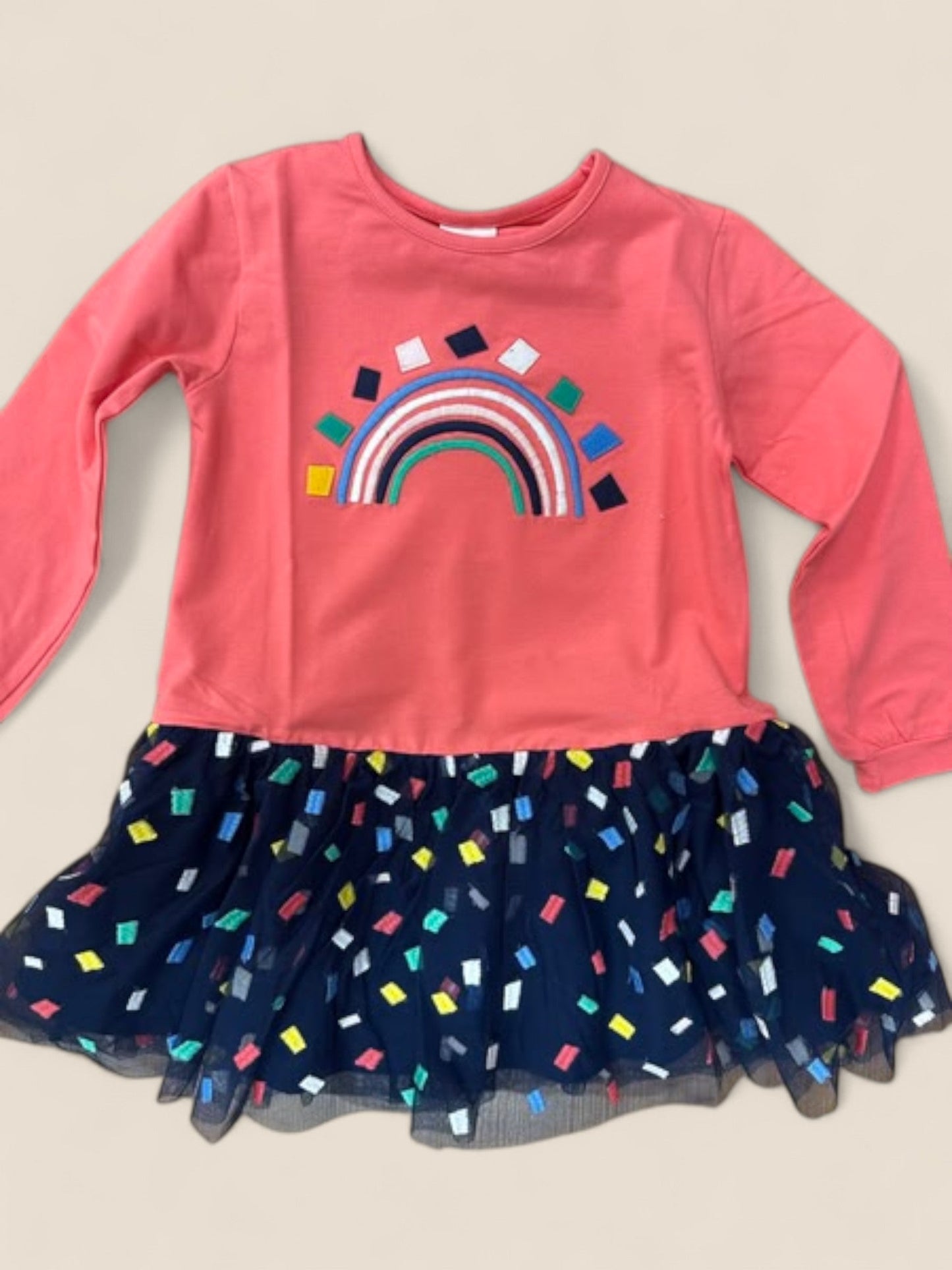 Vestido niña coral con arcoíris y falda de tul BOBOLI