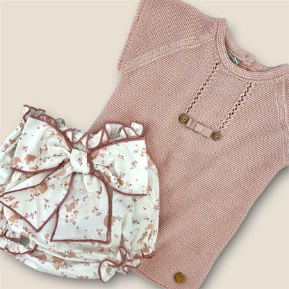 Conjunto rosa con lazo y conejitos Peques del Valle