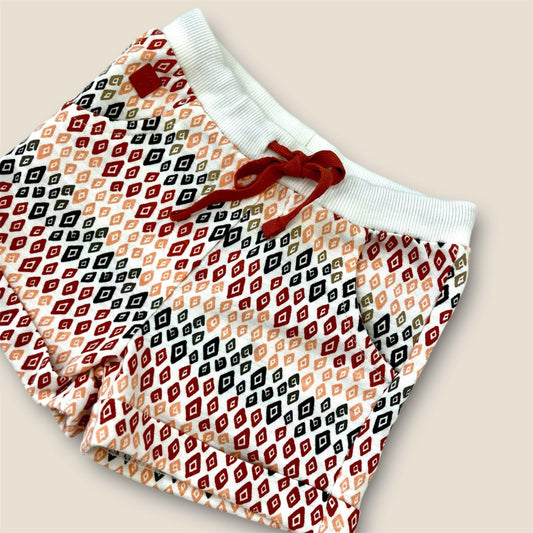 Short estampado étnico.