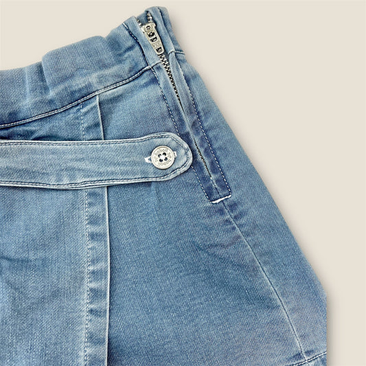Falda-pantalón denim cruzada.
