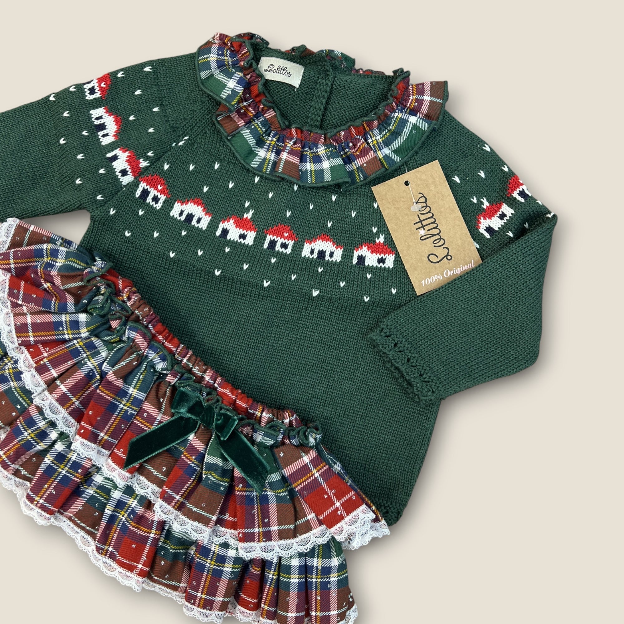 Conjunto bebé verde con falda tartán y casita de invierno Lolittos