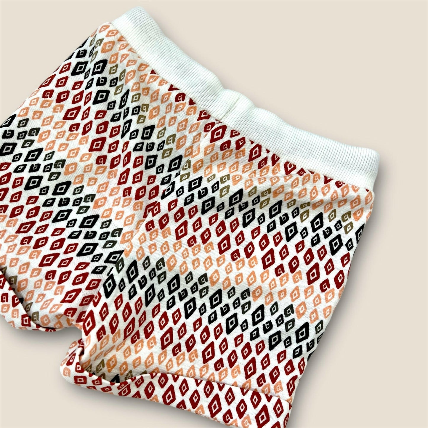Short estampado étnico.