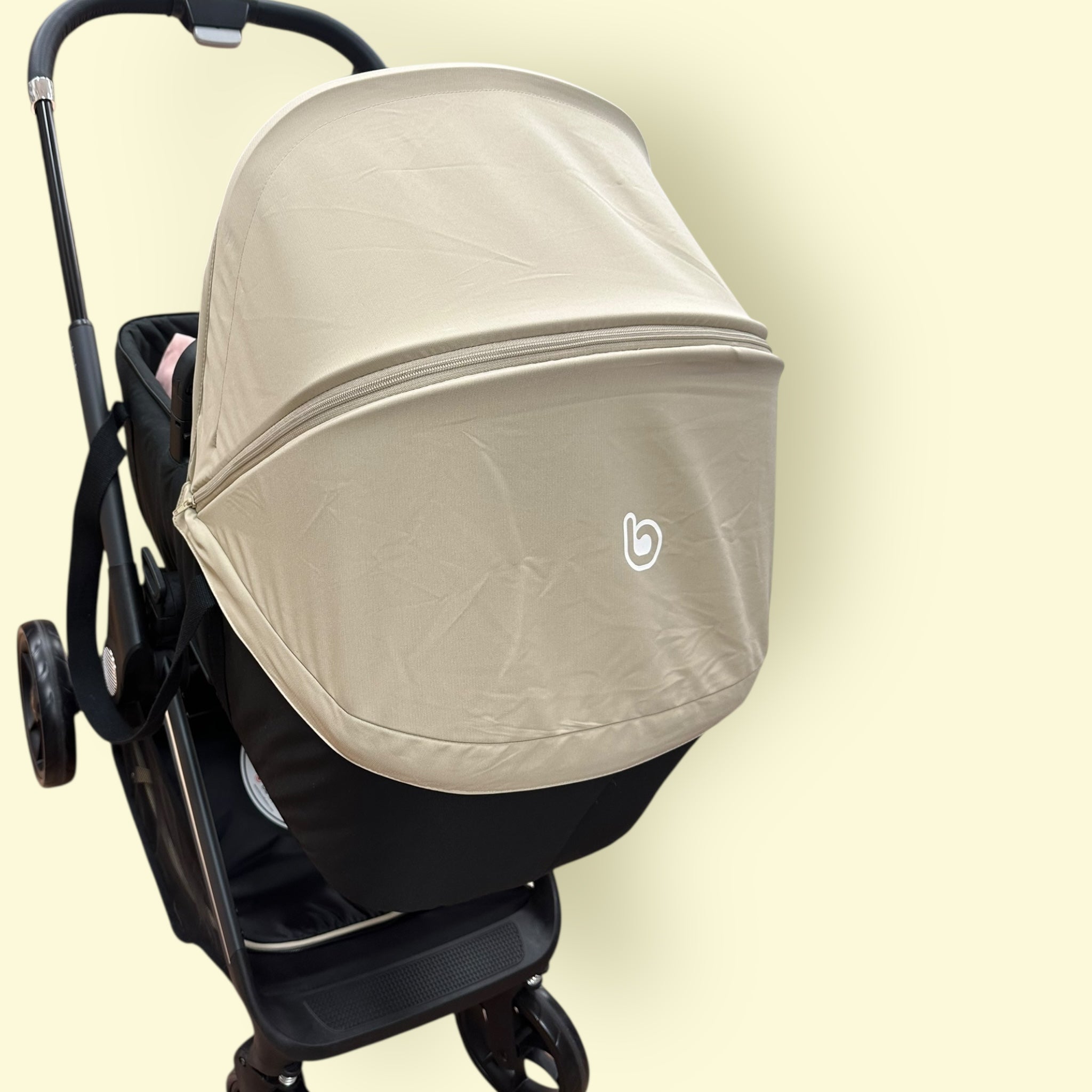 Carrito Be Cool Stratos beige 2 en 1 — Silla + Capazo BE COOL