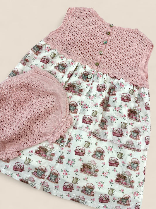 Vestido rosa de punto y conejitos Peques del Valle