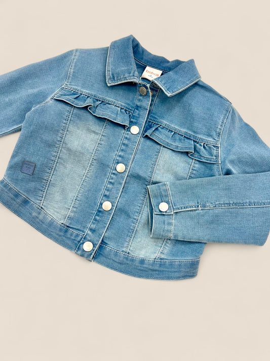 Chaqueta denim con detalle de volante.
