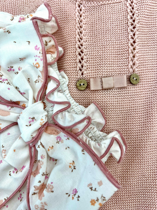 Conjunto rosa con lazo y conejitos Peques del Valle