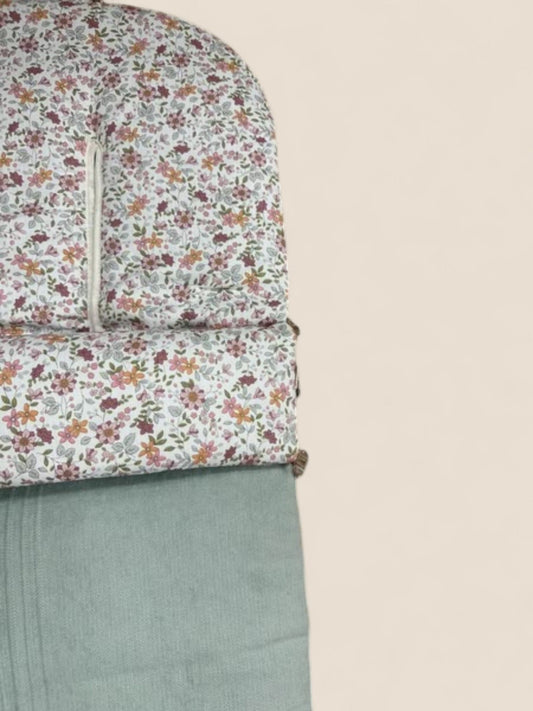Saco de micro pana verde agua con muselina floral multicolor Peques del Valle