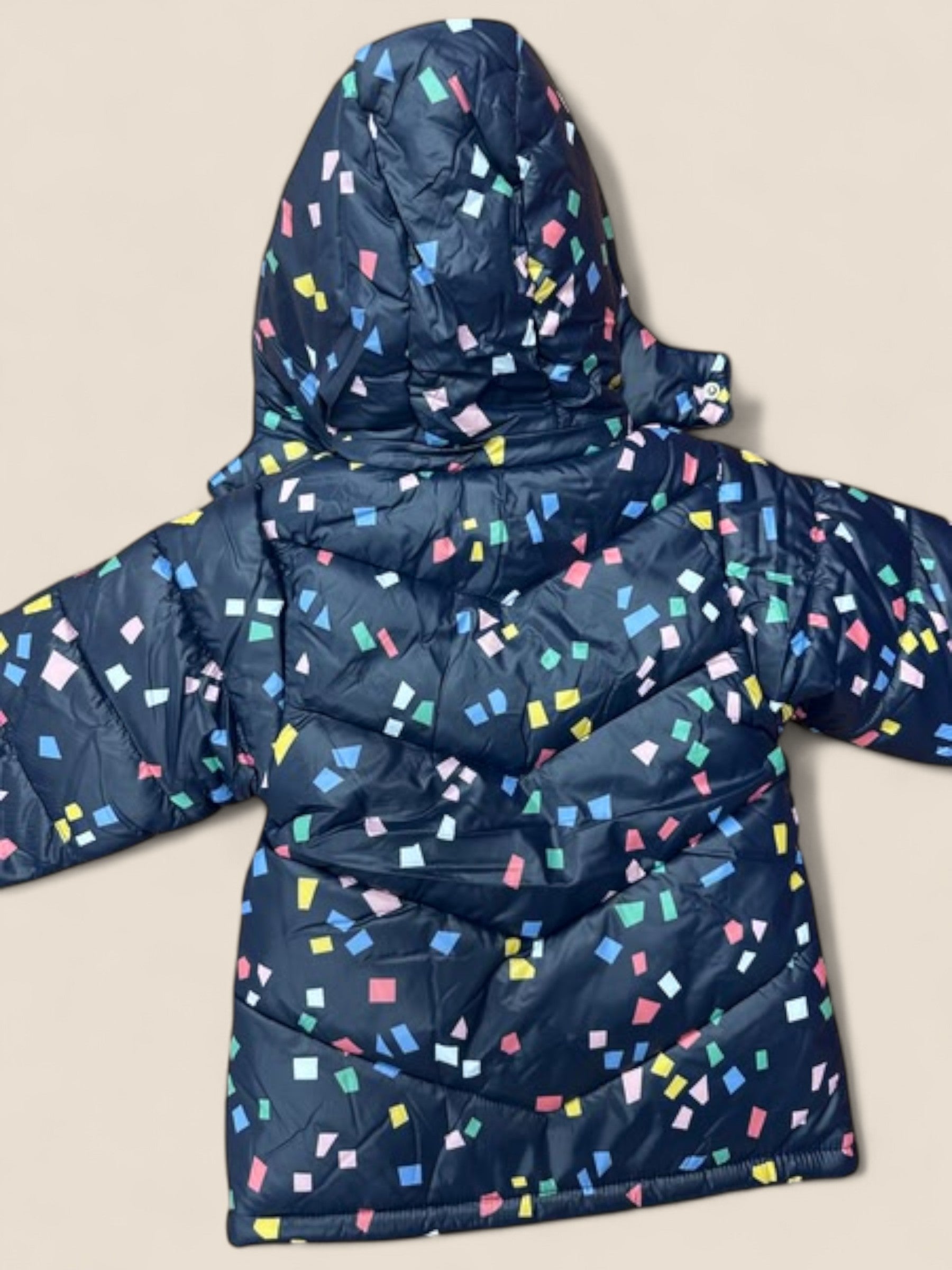 Abrigo acolchado niña marino con estampado confeti y forro coral BOBOLI