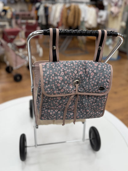 Carrito Bebelux de muñecas flores rosa vintage con bolsito a juego Bebelux
