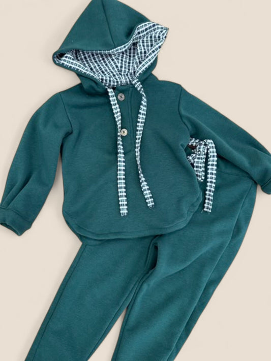Chándal niño verde con capucha y detalle cuadros CUCÚ