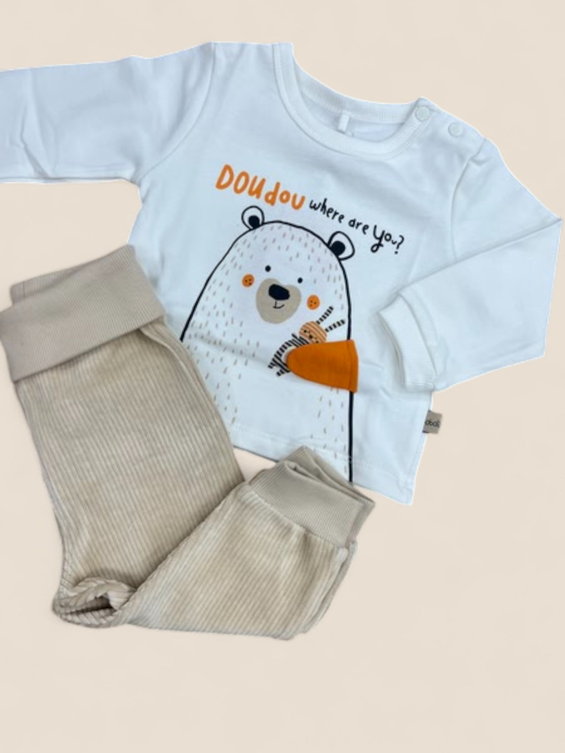 Conjunto bebé camiseta oso blanco y pantalón beige pana BOBOLI