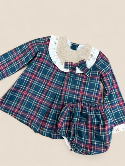 Conjunto bebé cuadros azul y granate con cuello volante CUCÚ