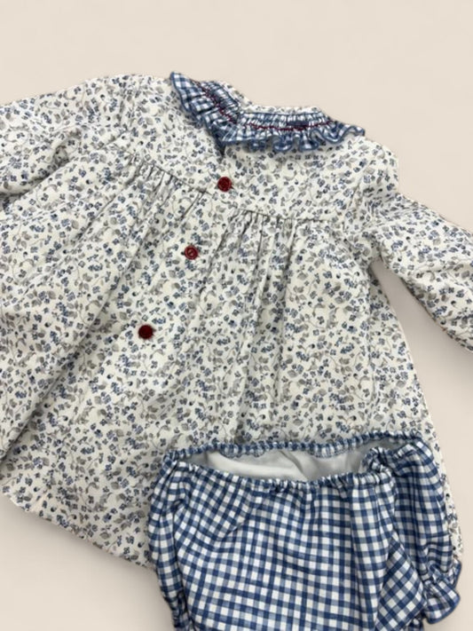Conjunto bebé flores con ranita cuadros vichy azul Belén Costales