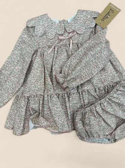Conjunto bebé flores rosa y verde con lazo satén Lolittos