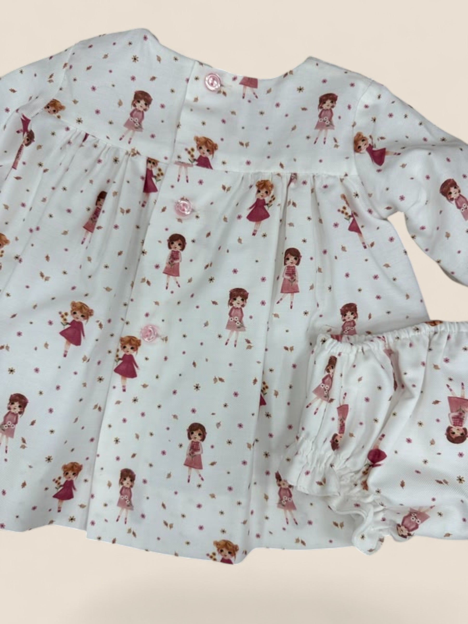 Conjunto bebé muñequitas con blusa estampada y braguita a juego Belén Costales