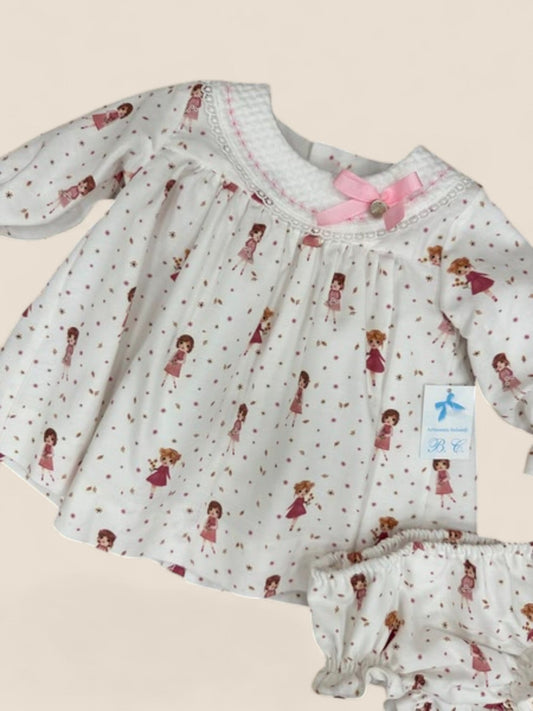 Conjunto bebé muñequitas con blusa estampada y braguita a juego Belén Costales