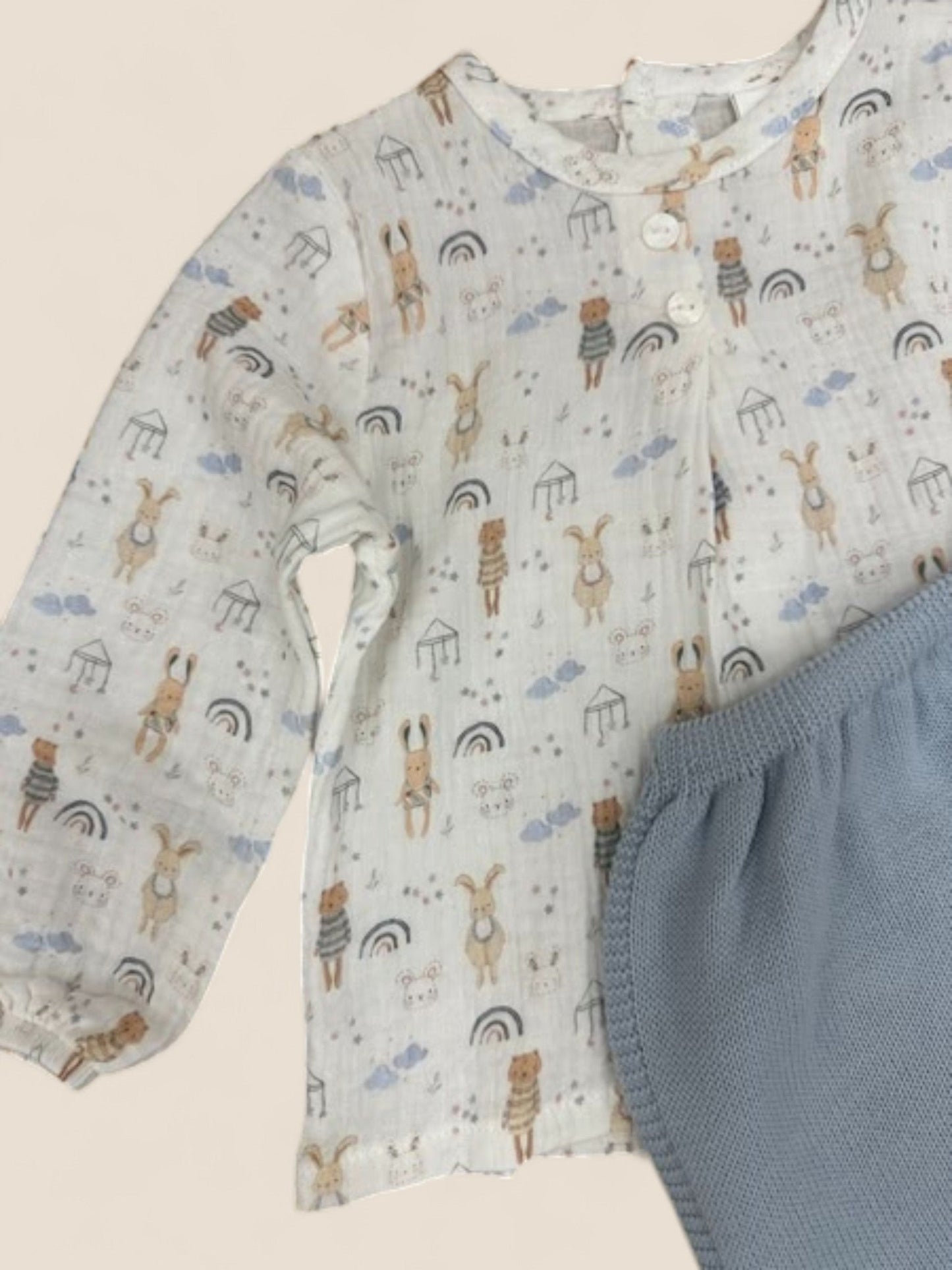 Conjunto bebé muselina animalitos y cubrepañal azul Visi