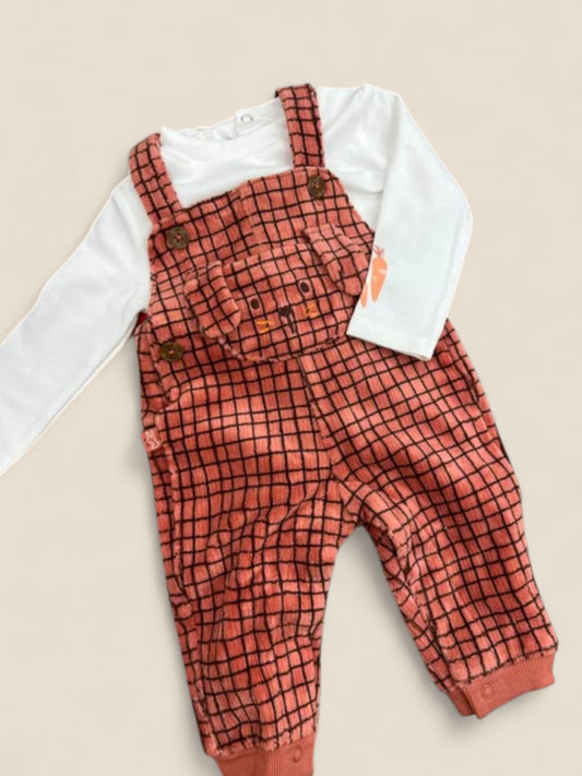 Conjunto bebé peto de cuadros con conejito y camiseta blanca BOBOLI