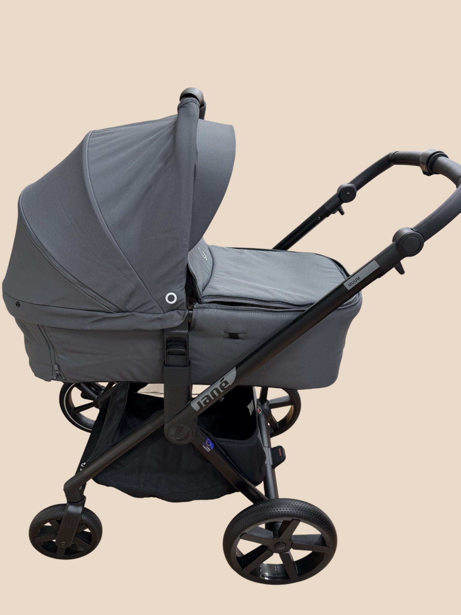 Carrito de bebé Jane Duo – Capazo y silla de paseo Jané Mila