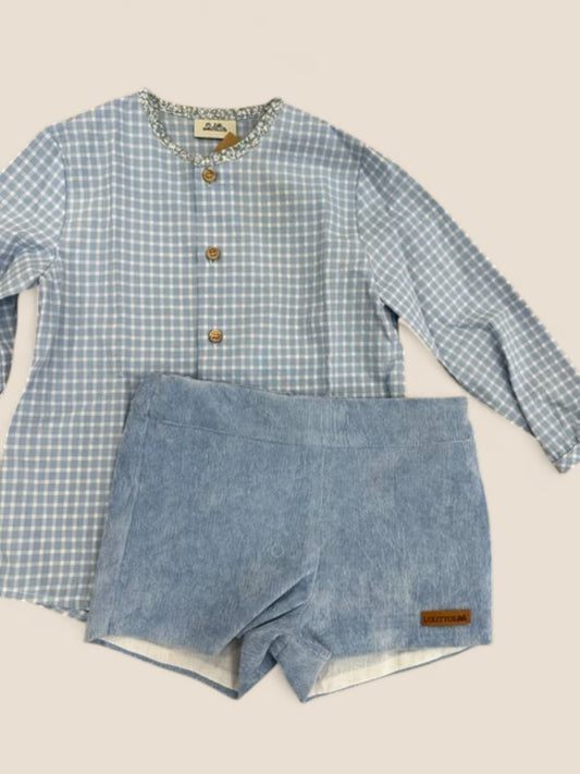 Conjunto niño camisa cuadros celeste y short pana azul Lolittos
