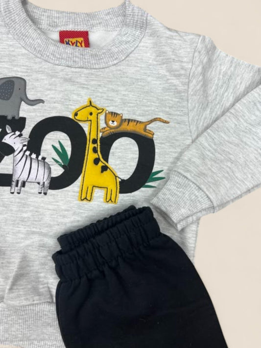 Conjunto sudadera Zoo gris y pantalón negro KYLY