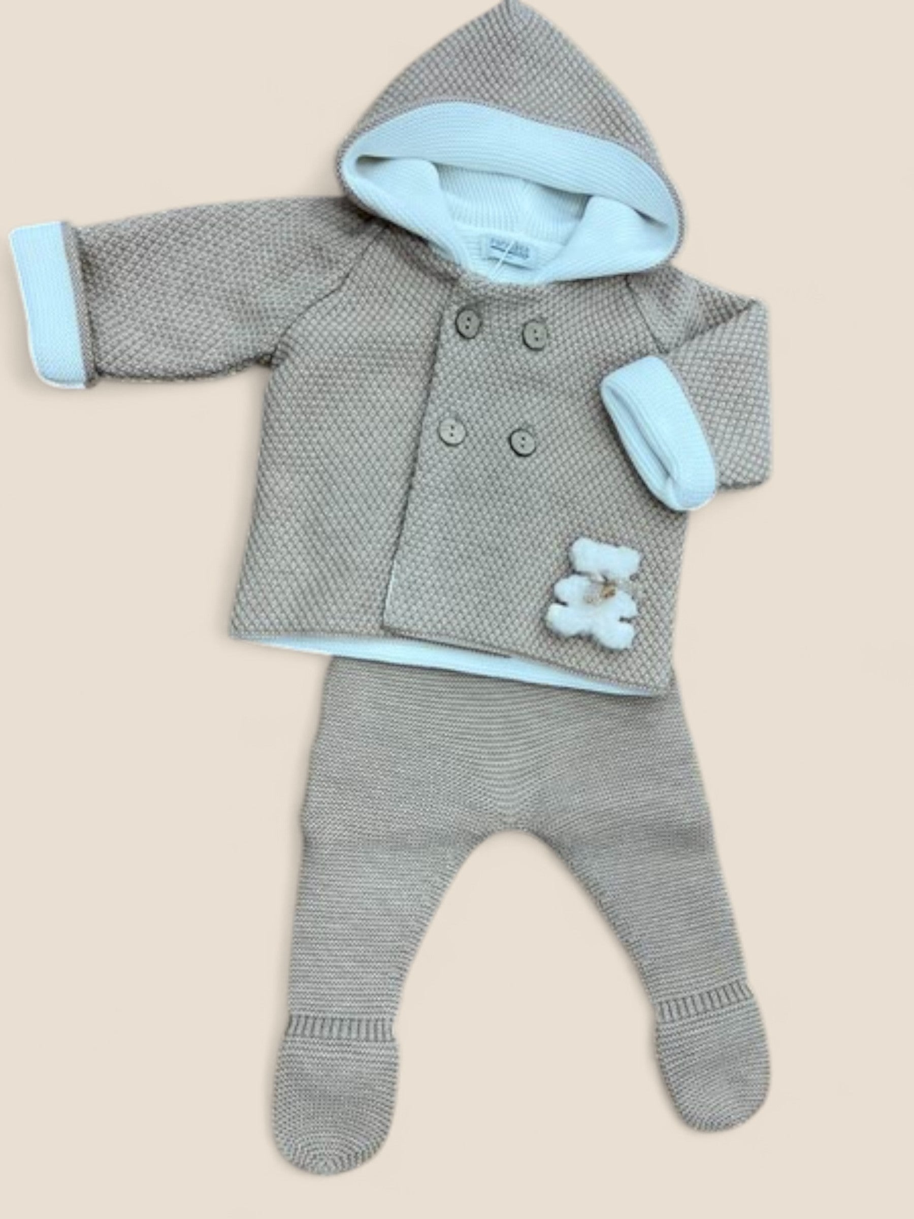 Conjunto de punto beige con capucha y polaina PANGASA