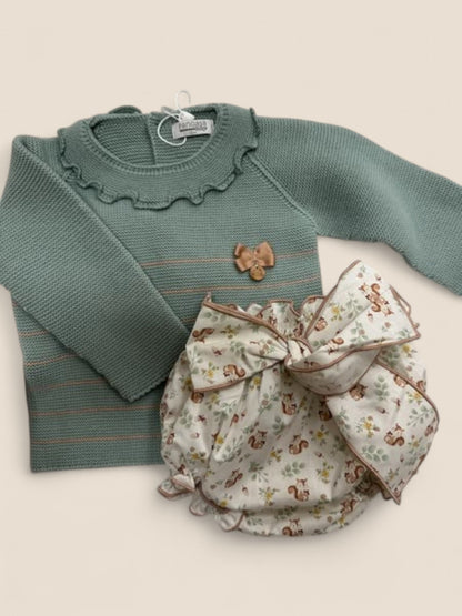 Conjunto verde con lazo y braguita estampado ardillas.