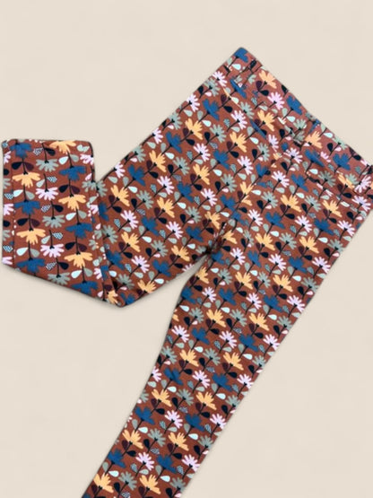 Leggings niña estampados flores multicolor fondo marrón BOBOLI