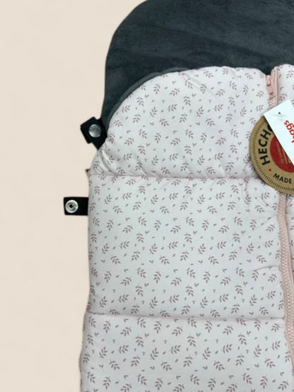 Saco silla universal floral rosa con capucha gris Uzturre UZTURRE