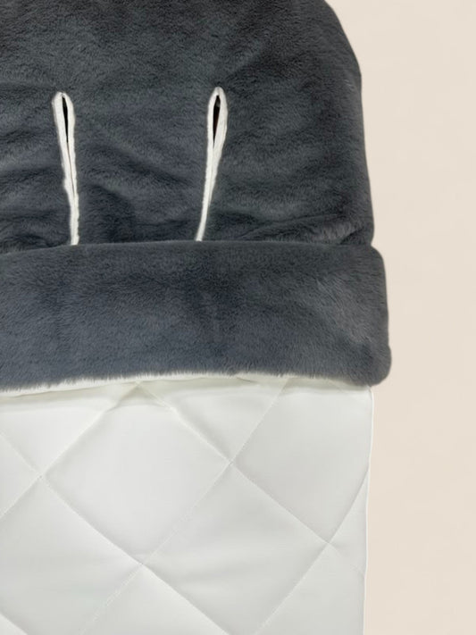 Saco universal polipiel blanco con interior de pelo gris Peques del Valle