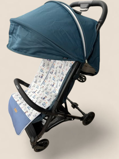 Silla de paseo Inglesina azul ligera y compacta Inglesina