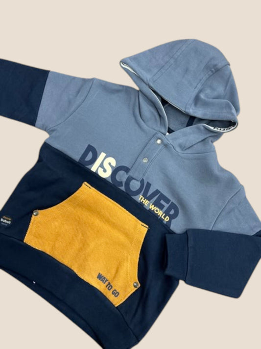 Sudadera bicolor azul con capucha y bolsillo mostaza “Discover” | Boboli BOBOLI