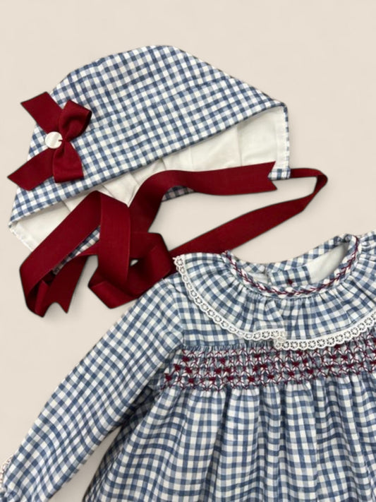 Vestido bebé cuadros vichy azul con capota Belén Costales